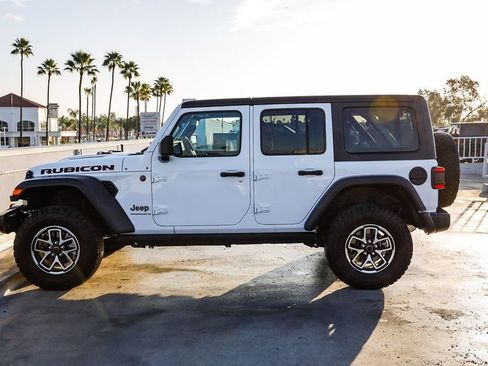 New 2025 Jeep Wrangler Unlimited Rubicon image 14