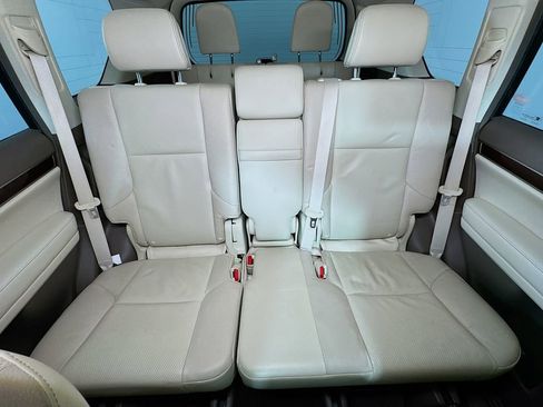 Used 2016 Lexus GX 460 w/ Premium Package AWD/4WD image 13