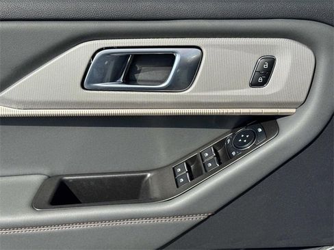 New 2025 Ford Explorer Active w/ Active Comfort Package image 20
