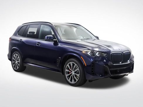 New 2026 BMW X5 xDrive40i w/ M Sport Package AWD/4WD image 7