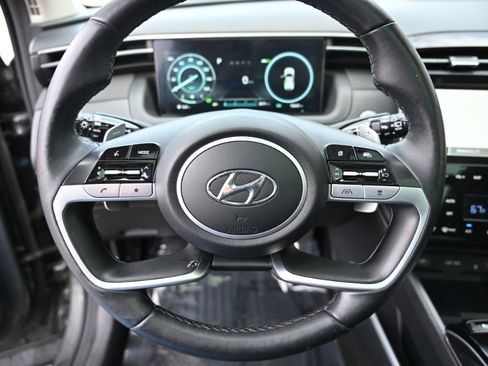 Used 2024 Hyundai Tucson Limited image 25