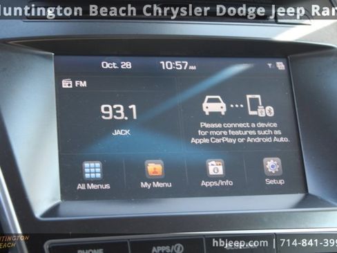 Used 2018 Hyundai Santa Fe SE image 20