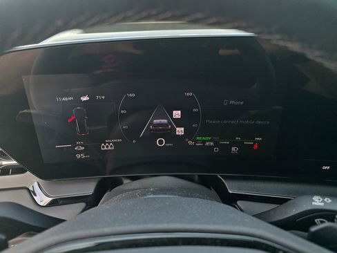 Used 2025 Audi Q6 e-tron Premium Plus w/ Premium Plus image 9