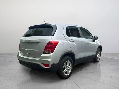 Used 2020 Chevrolet Trax LS w/ Tint and Cruise Package FWD image 18