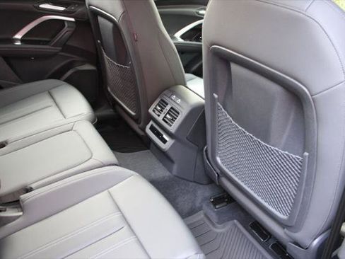 Certified 2025 Audi Q5 Premium Plus w/ Premium Plus AWD/4WD image 49