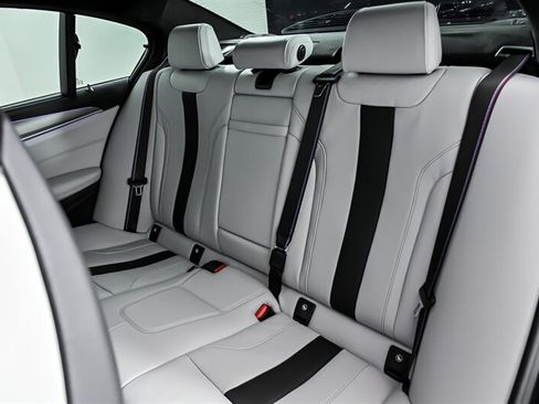 Used 2019 BMW M5 w/ Executive Package AWD/4WD image 19
