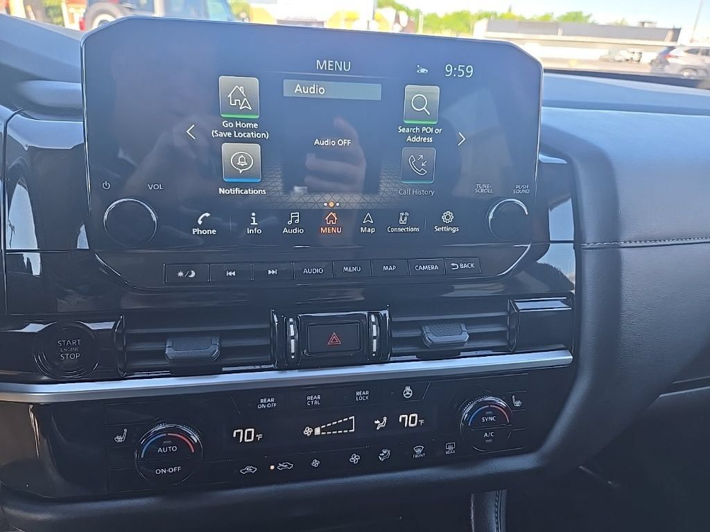 Used 2025 Nissan Pathfinder SL AWD/4WD image 20