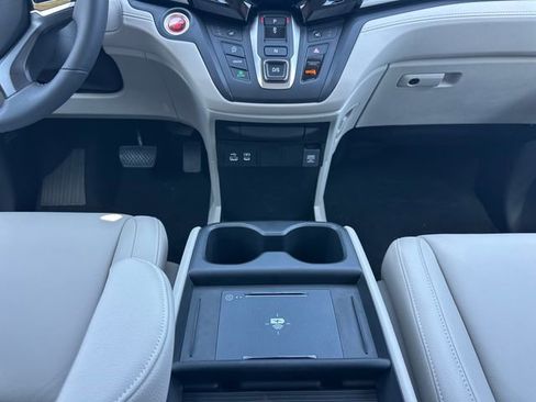 New 2026 Honda Odyssey EX-L image 25