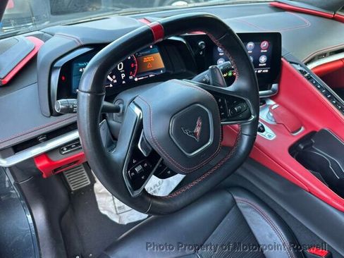 Used 2021 Chevrolet Corvette Stingray Premium Cpe w/ Z51 Performance Package image 32