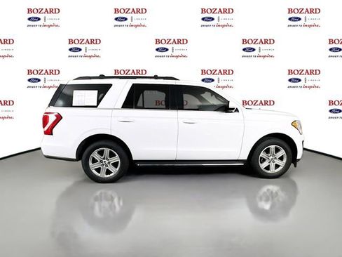 Used 2020 Ford Expedition XLT w/ Equipment Group 202A RWD image 9