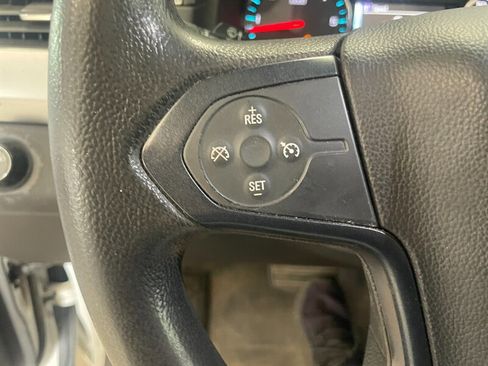 Used 2018 Chevrolet Tahoe 2WD image 10