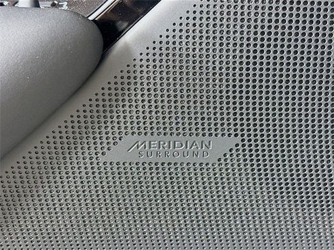 New 2026 Land Rover Range Rover Velar Dynamic SE image 21