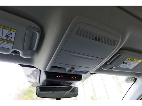 Used 2024 MAZDA CX-30 AWD 2.5 S w/ Preferred Package image 21