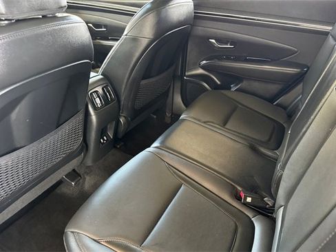 Used 2024 Hyundai Tucson Limited image 16