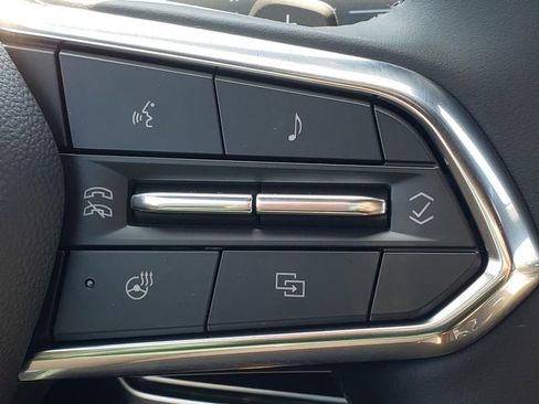 New 2026 Chevrolet Equinox ACTIV w/ Convenience Package III AWD/4WD image 11
