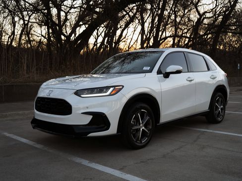 Used 2024 Honda HR-V EX-L image 5