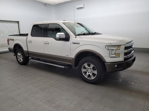 Used 2015 Ford F150 Lariat image 11