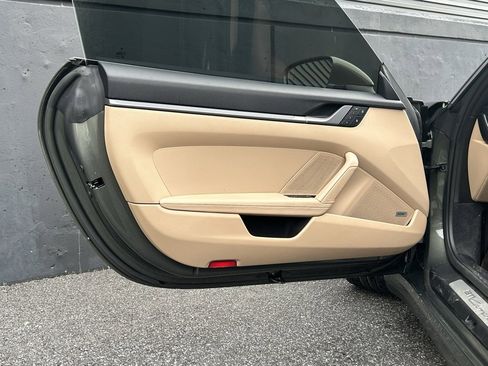 Certified 2022 Porsche 911 Carrera 4 image 19