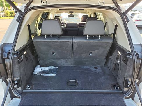 Certified 2024 BMW X7 xDrive40i AWD/4WD image 28