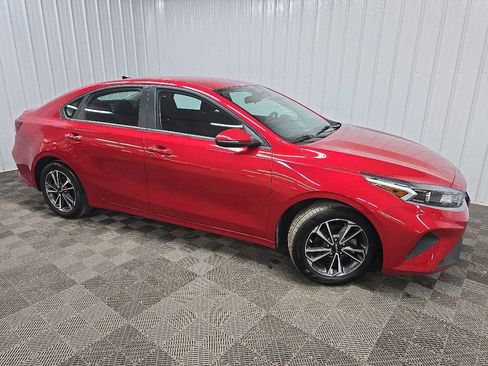 Used 2023 Kia Forte LXS w/ LXS Technology Package FWD image 1