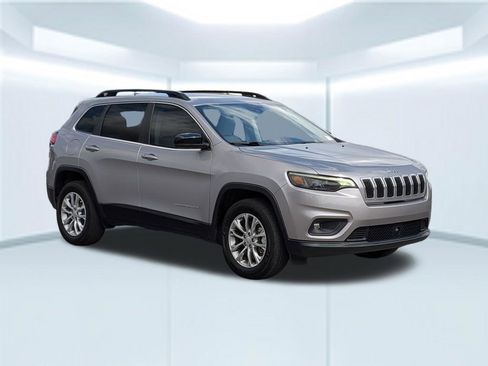 Used 2022 Jeep Cherokee Latitude Lux AWD/4WD image 8
