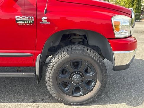 Used 2007 Dodge Ram 2500 Truck SLT AWD/4WD image 8