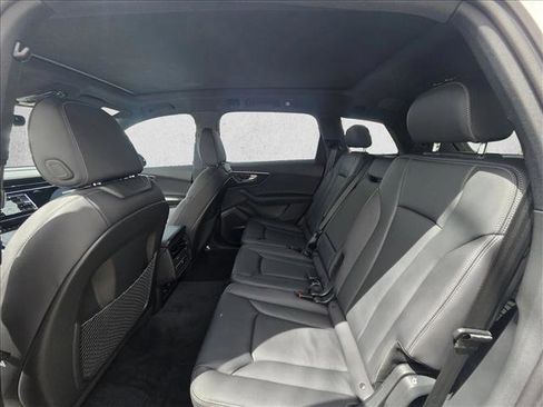 New 2026 Audi Q7 2.0T Premium AWD/4WD image 16