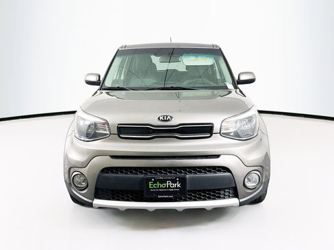 Used 2018 Kia Soul + FWD image 2