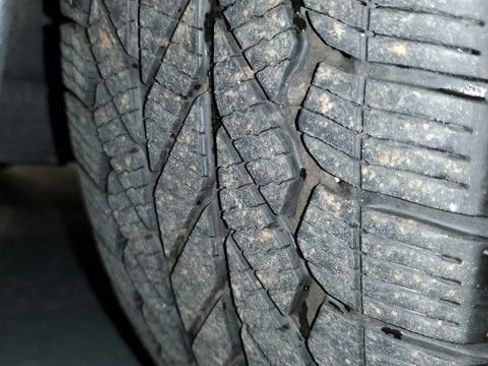 Used 2022 Chevrolet Equinox RS w/ RS Leather Package image 29