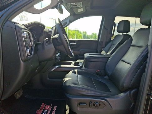 Used 2021 GMC Sierra 1500 SLT w/ SLT Premium Package AWD/4WD image 13