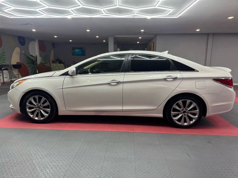 Used 2011 Hyundai Sonata Limited w/ Navigation Pkg 5 image 4