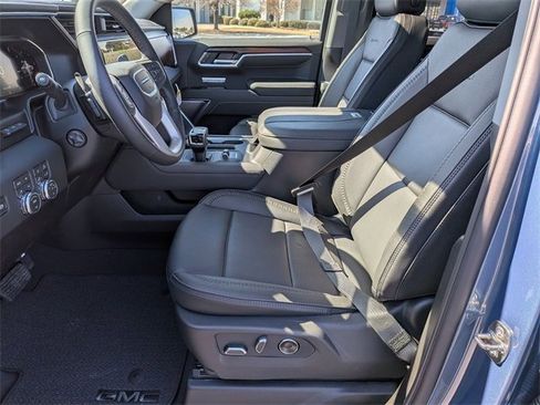 New 2026 GMC Sierra 1500 Denali w/ Denali Reserve Package image 15