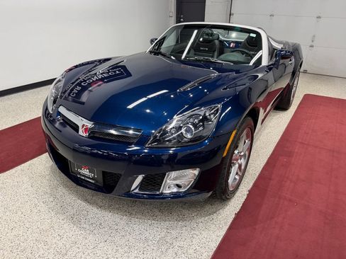 Used 2007 Saturn Sky Red Line RWD image 5