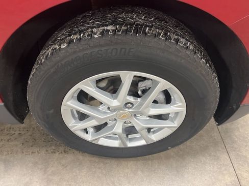 Certified 2024 Chevrolet Equinox LT image 18