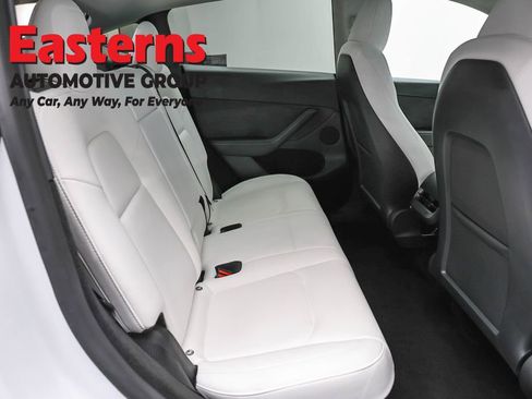 Used 2023 Tesla Model Y Long Range AWD/4WD image 19