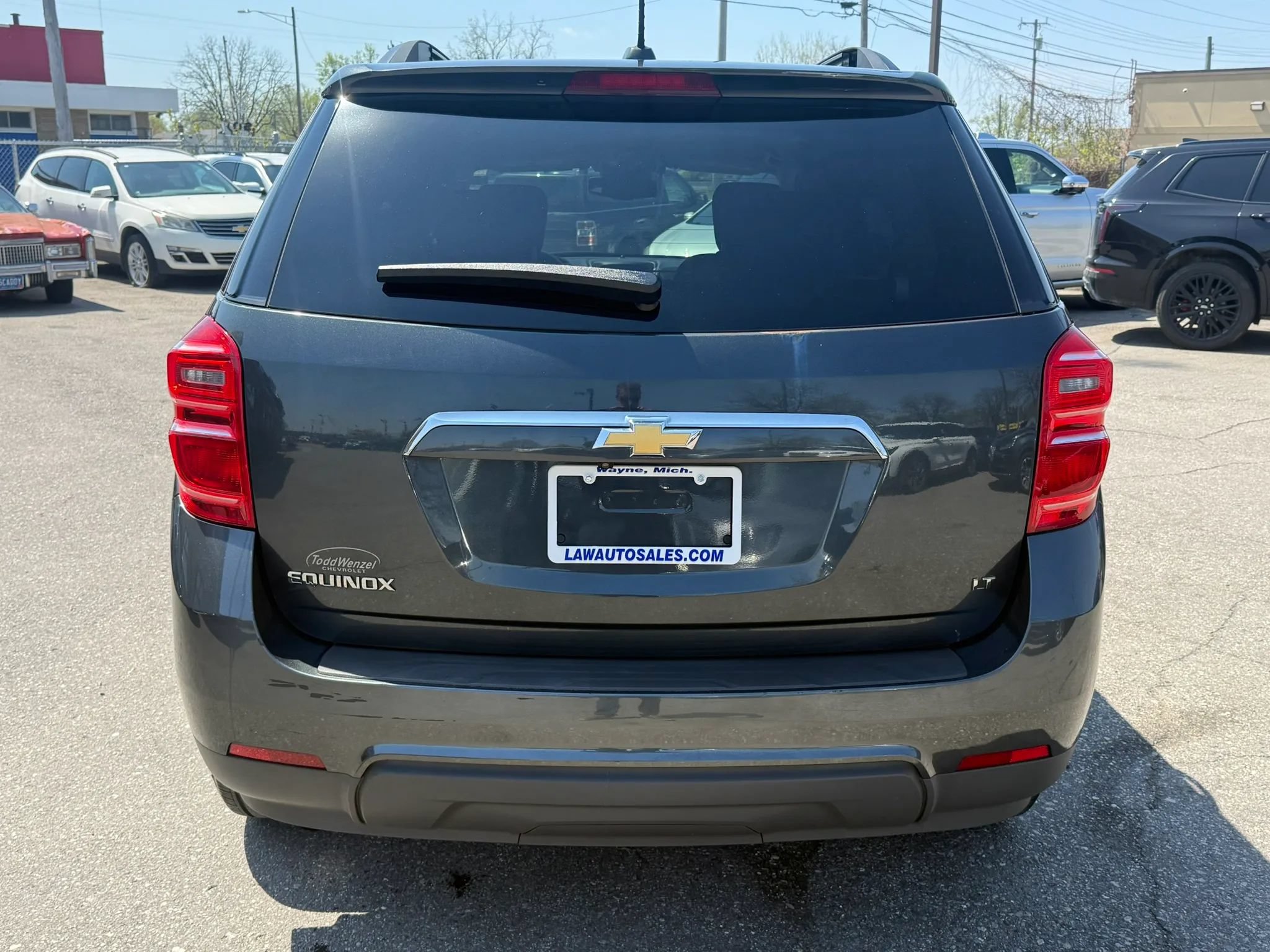 Used 2017 Chevrolet Equinox LT FWD image 6