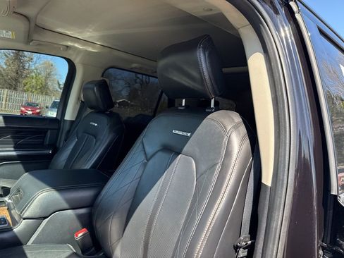 Used 2021 Ford Expedition Platinum AWD/4WD image 17