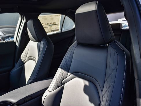 New 2026 Lexus UX 300h FWD image 24