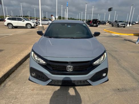 Used 2019 Honda Civic Sport image 16
