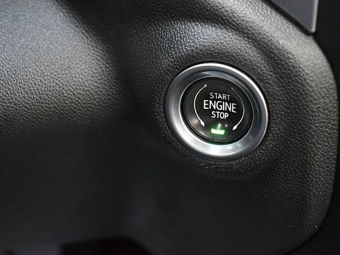 Used 2021 GMC Sierra 1500 SLT w/ SLT Premium Plus Package image 33