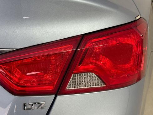 Used 2014 Chevrolet Impala LTZ FWD image 34