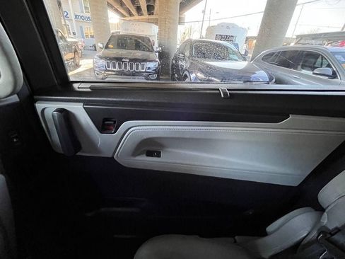 Used 2020 Honda Odyssey EX image 30