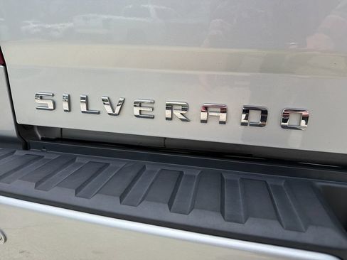 Used 2017 Chevrolet Silverado 1500 LTZ Z71 w/ LTZ Plus Package AWD/4WD image 14