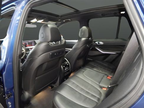 Used 2019 BMW X5 xDrive40i w/ M Sport Package AWD/4WD image 28