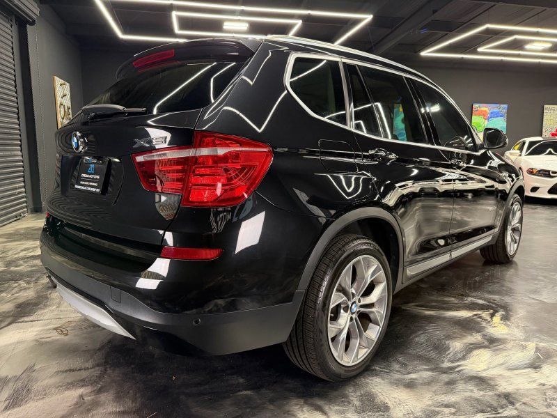 Used 2017 BMW X3 sDrive28i RWD image 5