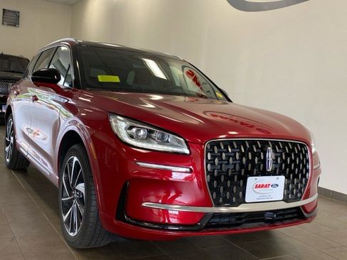 New 2024 Lincoln Corsair Grand Touring w/ Equipment Group 301A image 2