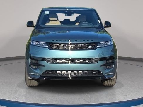 New 2026 Land Rover Range Rover Sport Dynamic SE AWD/4WD image 2