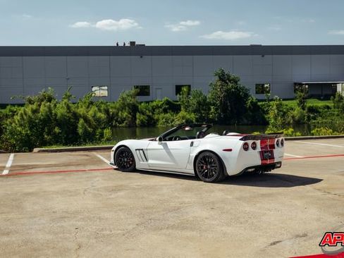 Used 2010 Chevrolet Corvette Grand Sport w/ Preferred Equipment Group image 22