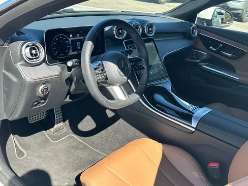 Certified 2025 Mercedes-Benz CLE 300 4MATIC Coupe image 18