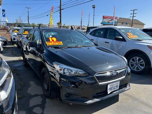 Used 2019 Subaru Impreza 2.0i AWD/4WD image 2